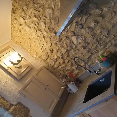 B&B Uzes Cote Village - D'hotes Fontarèches